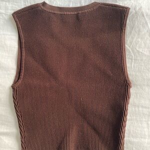 Babaton Sculpt Knit Muscle Tank